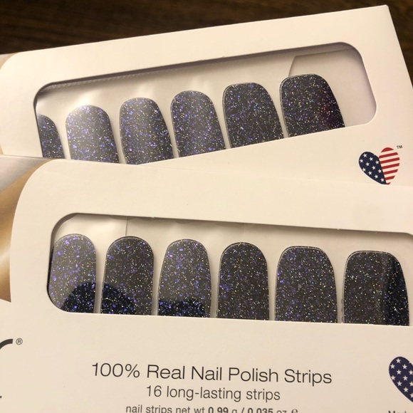 NEW Color Street 2020 Limited Edition Living the Gleam - 2 SETS!!!! - Picture 1 of 2